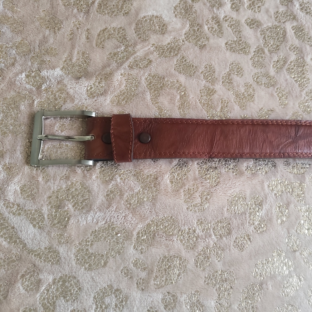 BELT | Unisex Leather Belt - Picture 5 of 17
